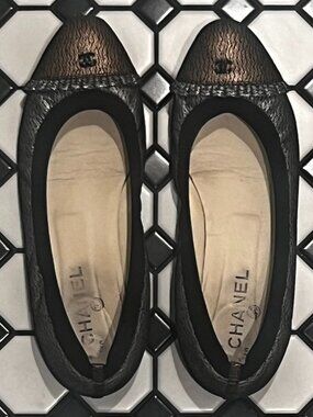 Chanel metallic woven/mesh cap-toe ballet flats size 40